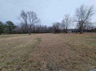 1129 Carter Grove Rd, Hazel Green, AL 35750