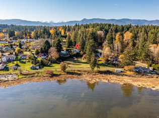 3508 Island Hwy S, Courtenay, BC V9N9T9