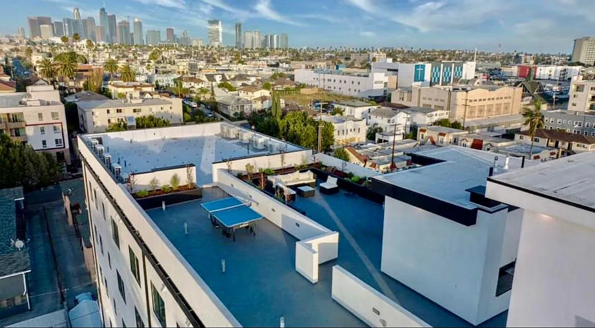 1 bed, 810 sqft, $2,295 — Photo 4