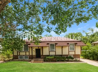 4009 S Colonial Dr, Independence, MO 64055
