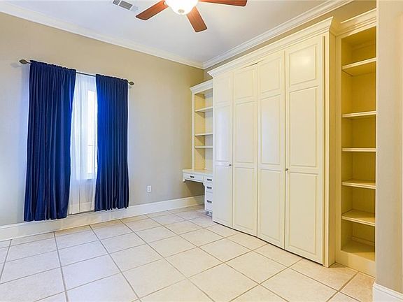3rd image of 1505 Royal Palm Dr