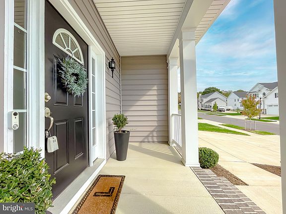 4th image of 43035 Bluejay Ln