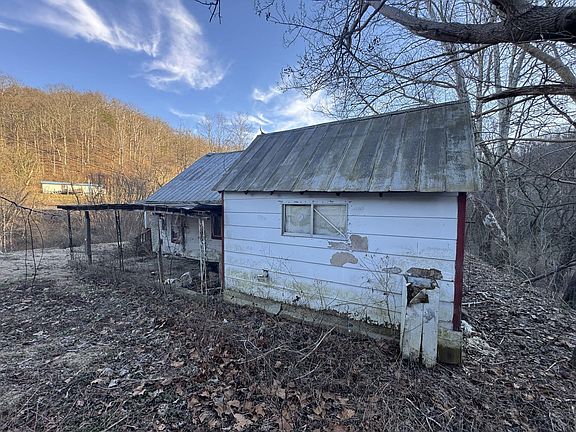 3rd image of 500 Church House Rd