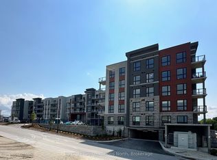 4 Kimberly Ln #116, Collingwood, ON L9Y 0Z7