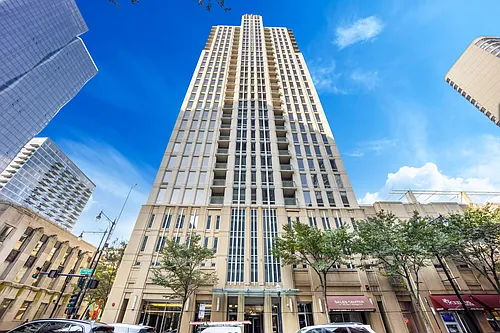 1250 S Michigan Ave #1904 Photo 1