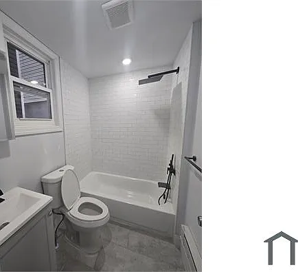 3 bed, $2,500 — Photo 2
