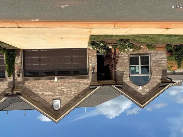 1095 Beechcraft Dr #140, Mebane, NC 27302