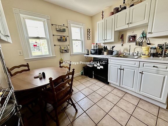 2nd image of 64 Conwell Ave #2