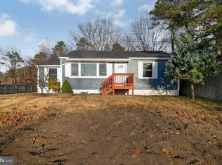 209 W Branch Ave, Pine Hill, NJ 08021