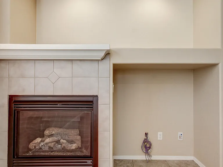 21158 W Sycamore Dr — Photo 9