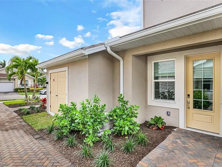 4705 Arboretum Cir #203 — Photo 28