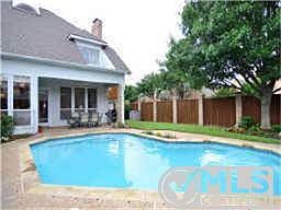 4th image of 5645 Hillsborough Dr