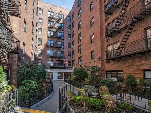 132-35 Sanford Avenue #613, Flushing, NY 11355