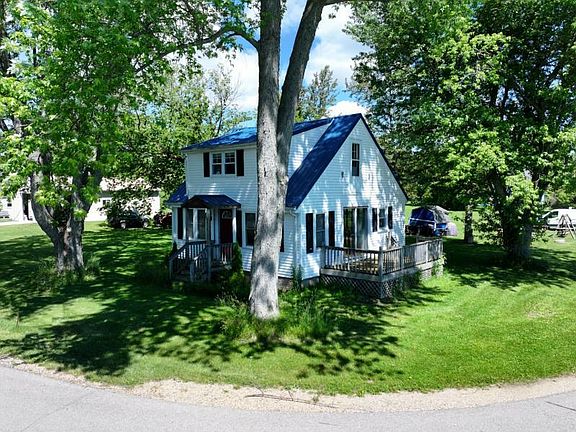3rd image of 8059 Lake St