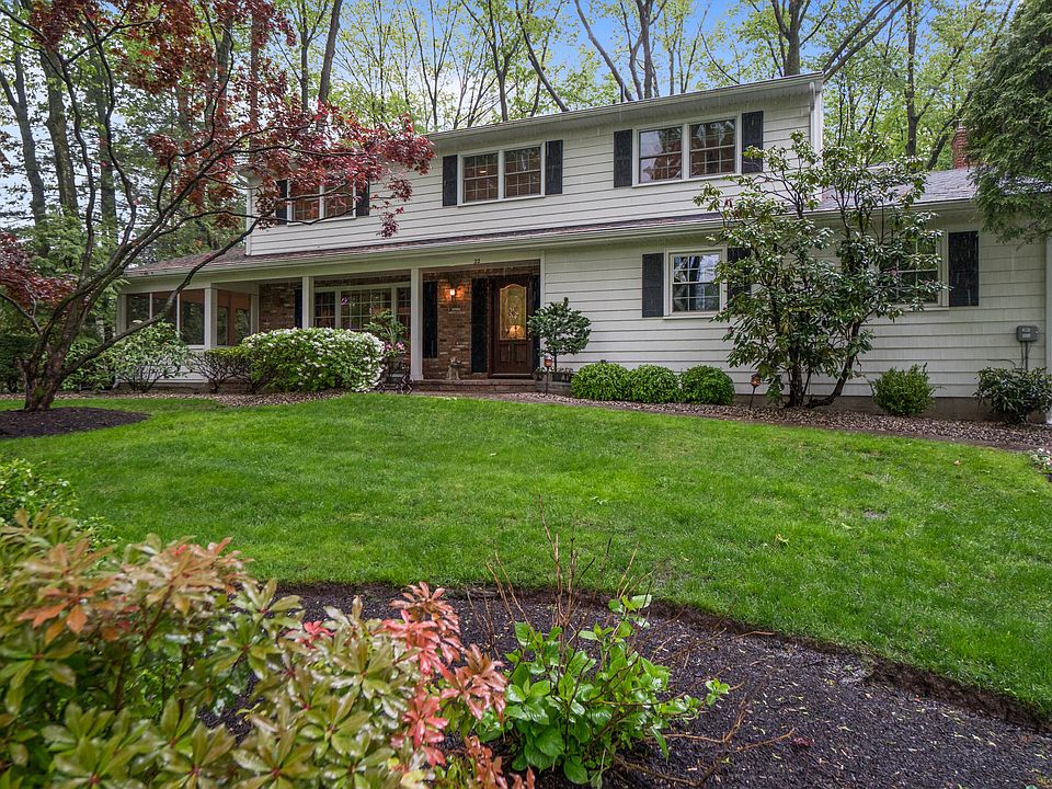 1st image of 22 Long Meadow Dr