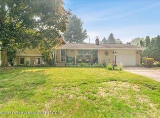 607 Devon Dr, Eaton Rapids, MI 48827