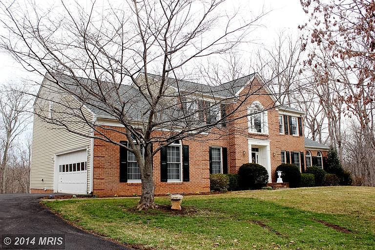 1st image of 10749 Bridlerein Ct