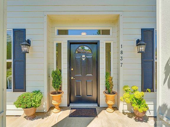 5th image of 1837 NW 45th Avenue