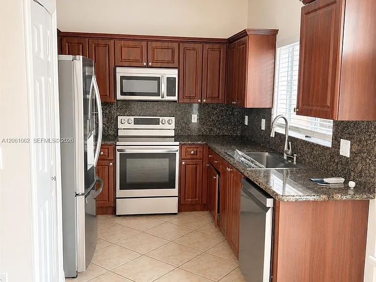 8508 NW 141st Ter #5 — Photo 10