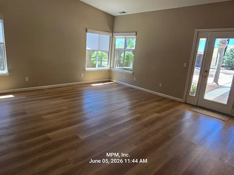218 Red River Dr — Photo 20