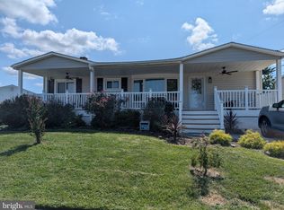 1110 Cedarcliff Dr, Glen Burnie, MD 21060