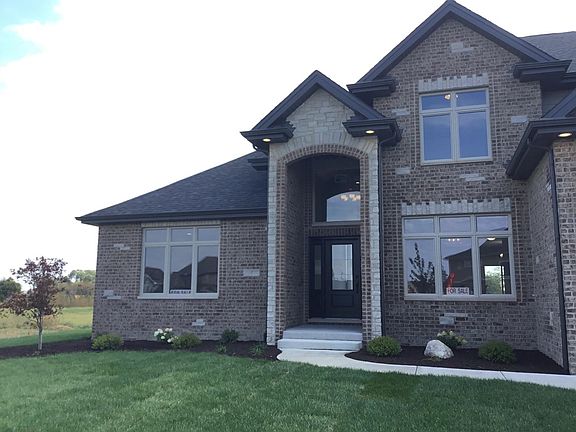 3rd image of 8937 Zinnia Dr