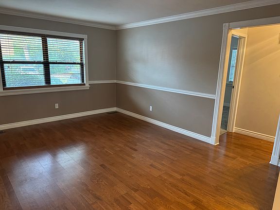 2nd image of 439 S Clay Ave APT 1