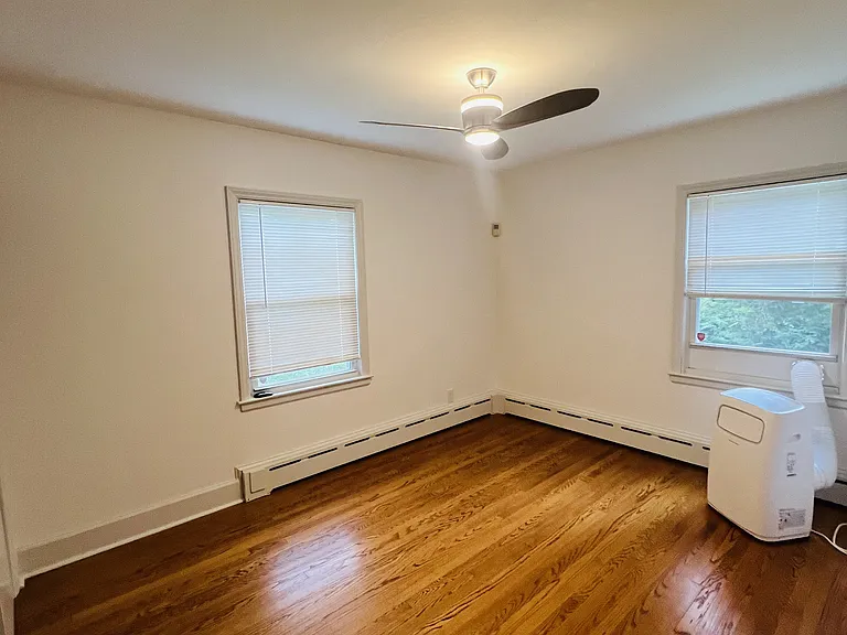 958 Middlesex Tpke — Photo 7
