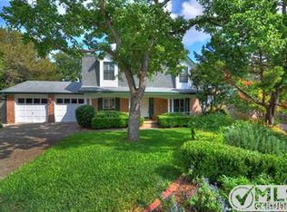 129 Splitrock Ln, Universal City, TX 78148