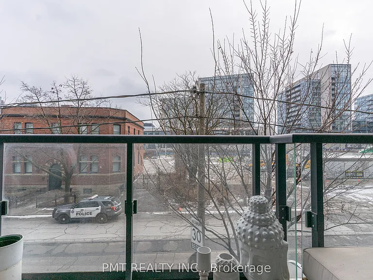 8 Dovercourt Rd #204 — Photo 20