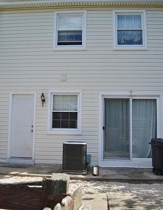 4th image of 1515 Harford Square Dr