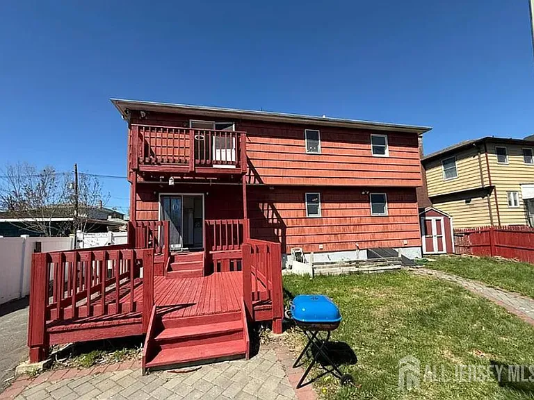35 Fiat Ave — Photo 9