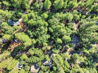 16370 Manzanita Ct, Cobb, CA 95426