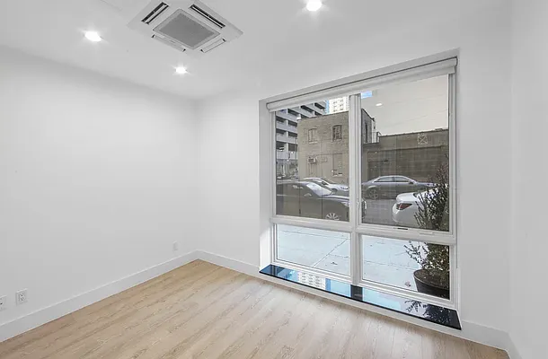 Rented by Oxford Property Group | media 28