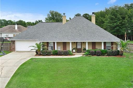 1st image of 18108 Sherwood Ct
