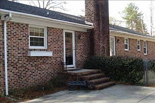 1st image of 711 Barefoot St