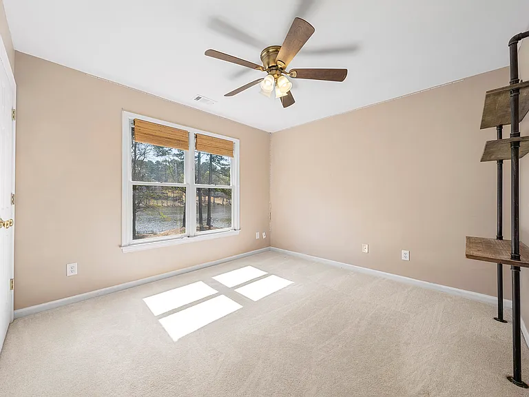 130 Candler Ct — Photo 26