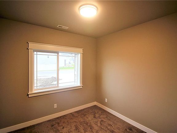 5th image of 5236 Chapel Hill Dr