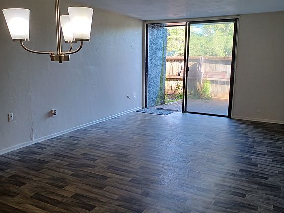 Living Room, sliding doors to back patio