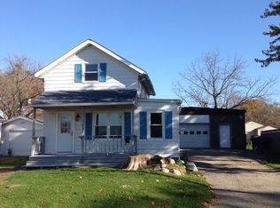 607 Sherwood St, Three Oaks, MI