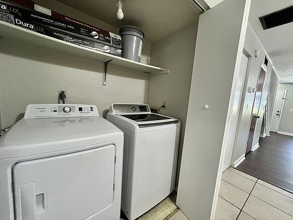 3rd image of 5315 NW 20th Way #1