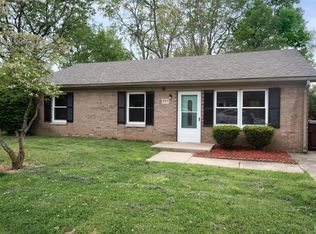 833 Martin Luther King Jr Ct, Versailles, KY 40383