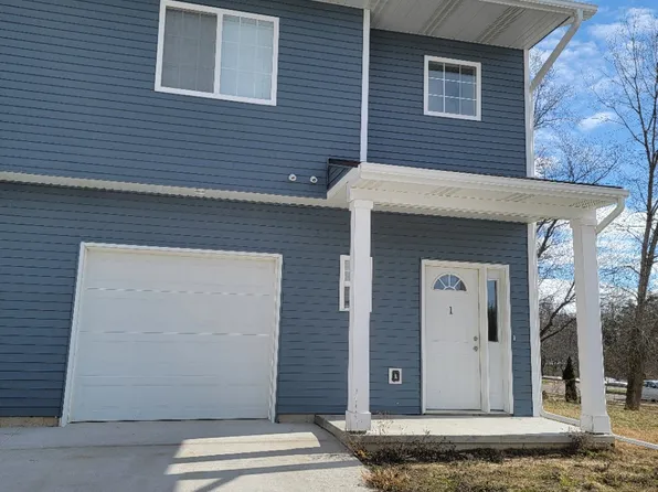 391 Harbor Town Ct #1, Holland, MI 49423