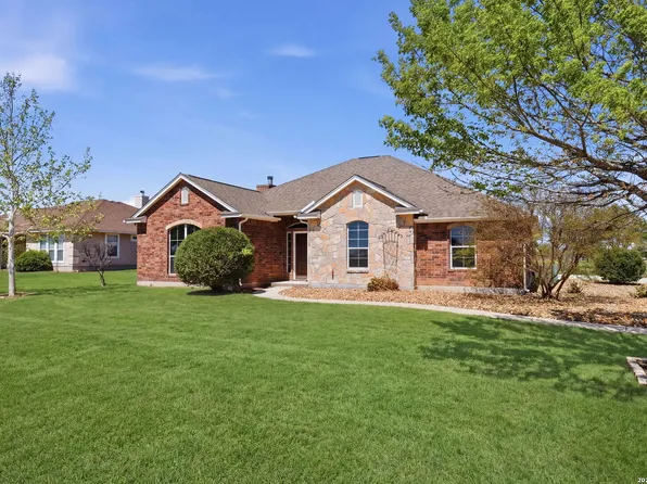 1265 County Road 4516, Castroville, TX 78009