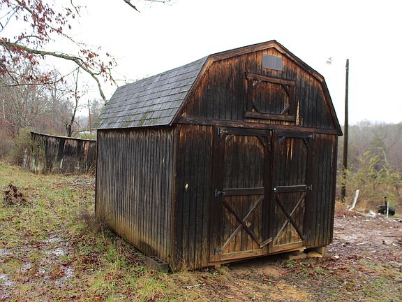 4th image of 1764 Richard Ln