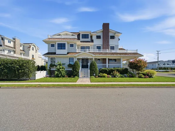 6188 Dune Dr, Avalon, NJ 08202