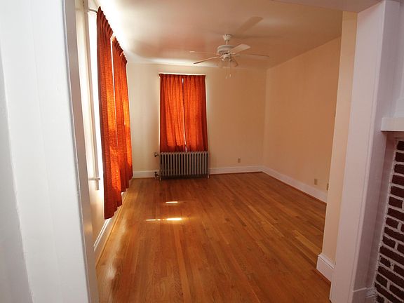 4th image of 2309 Keller Ave