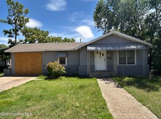 2015 39th St, Lubbock, TX 79412