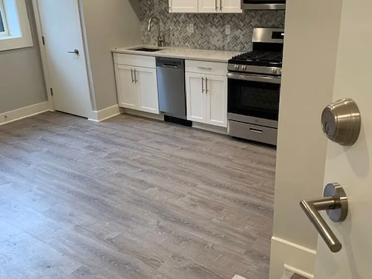 1723 T St NW — Photo 3