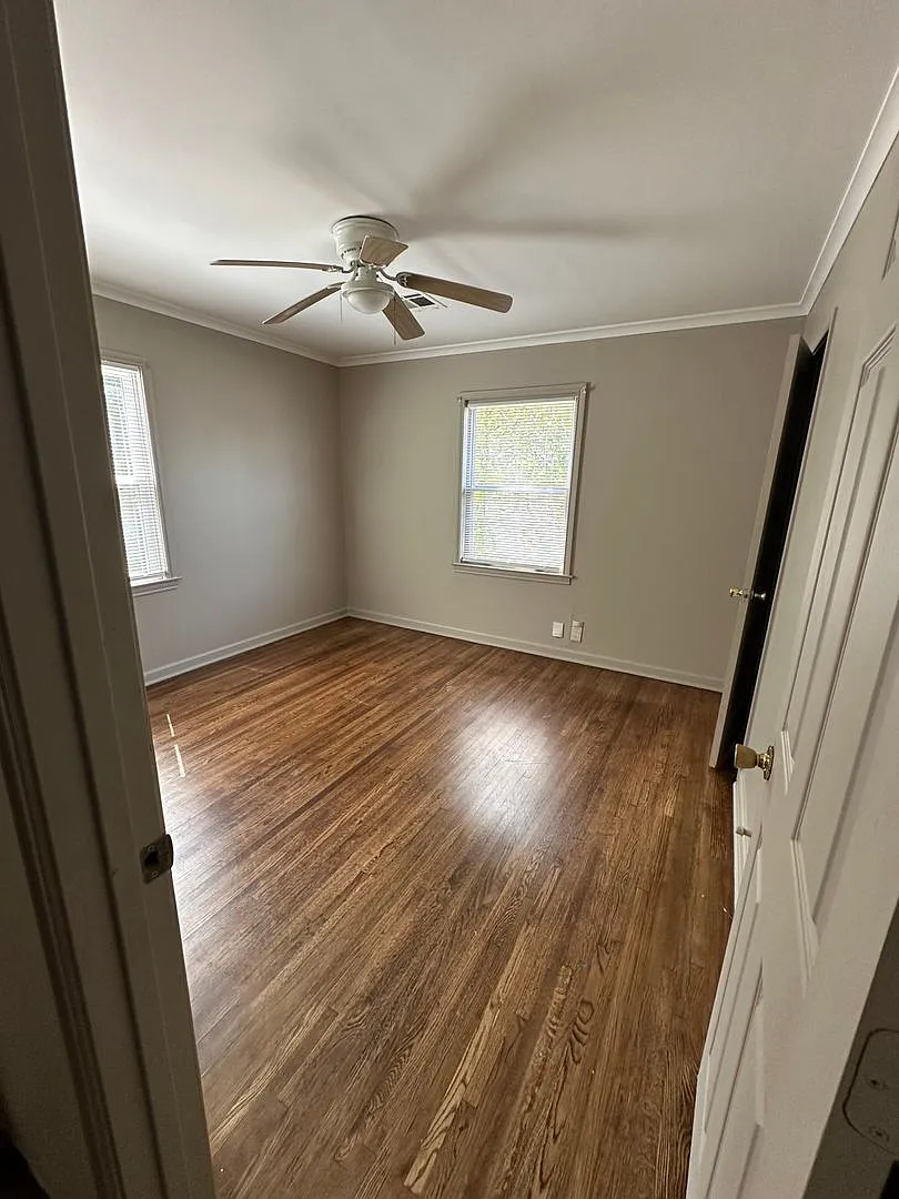 3 bed 1 bath — Photo 1